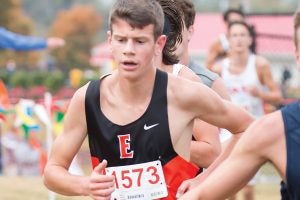 Star Photo/Bryce Phillips EHS junior Ethan Fields keeps pace during Thursday's region meet, during which Fields finished in ninth qualifying him for the state meet in November.