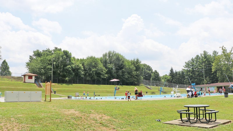 franklin parks and rec pool