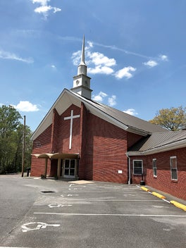 Sinking Creek Baptist, the oldest church in Tennessee, was started in ...