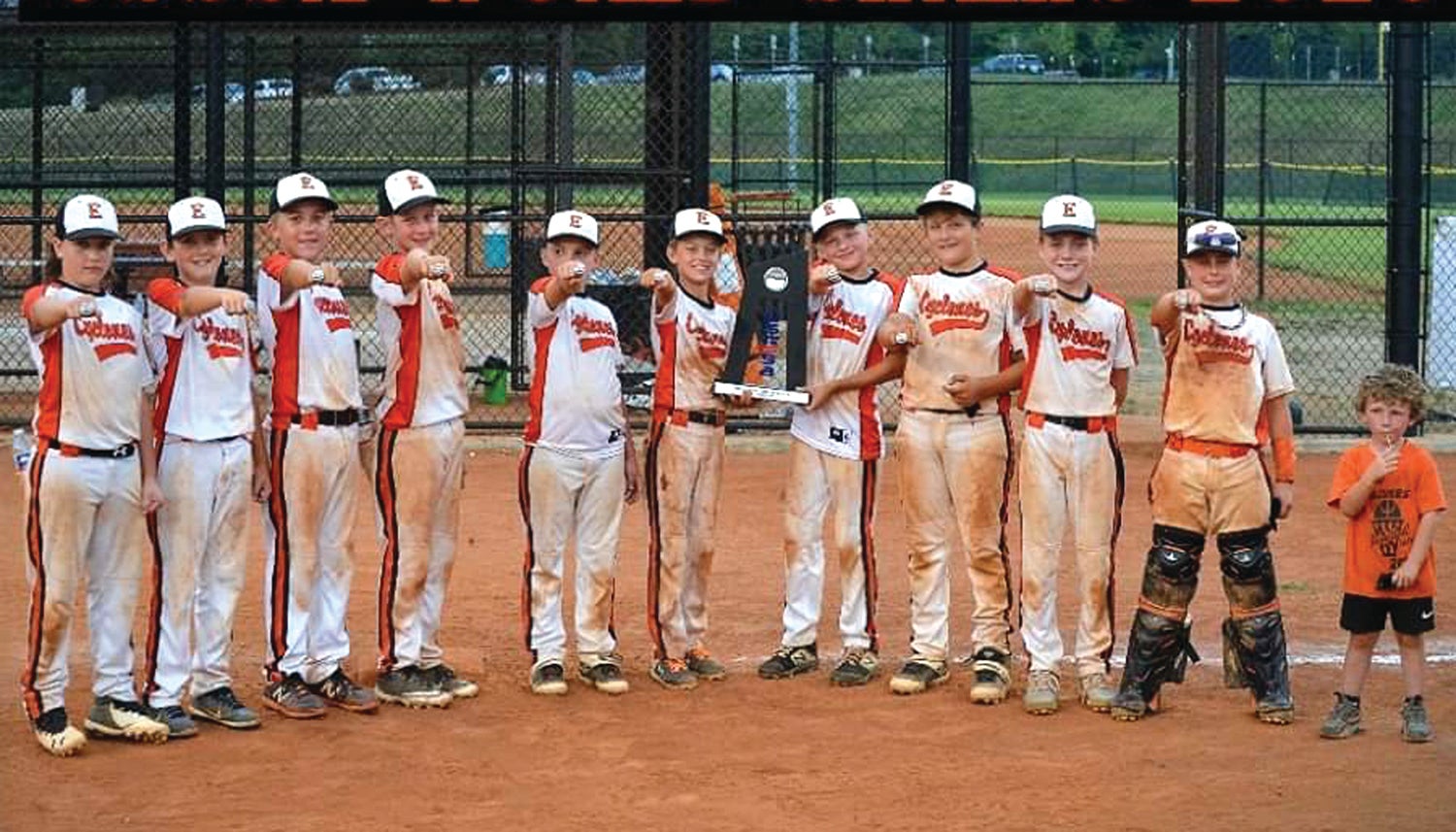 World Series runner-ups Jr. Cyclones 10U collect hardware on