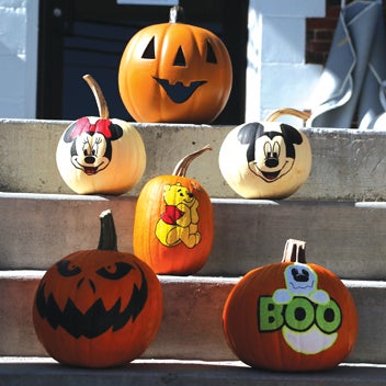 Local nursing home fills front steps with hand-painted pumpkins - www ...