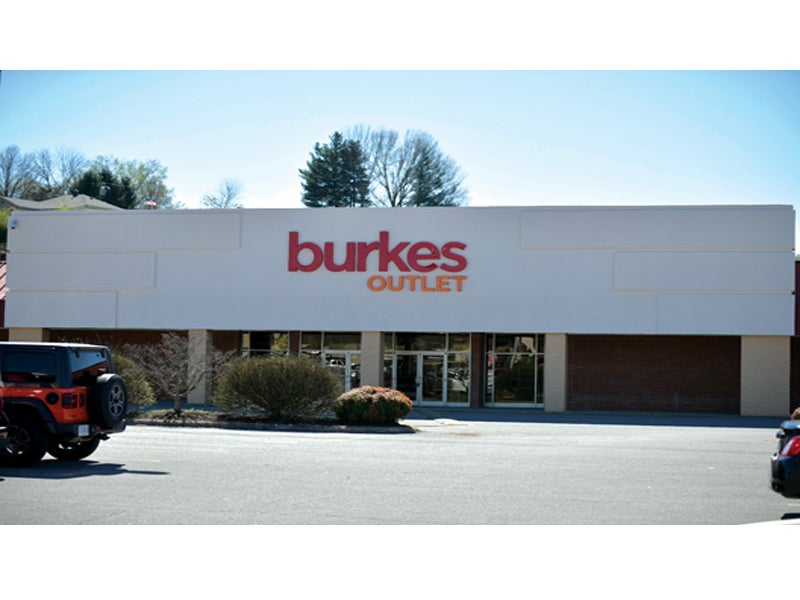 Burke's Outlet to officially open new location with a ribbon