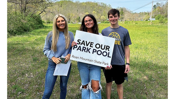 Residents Rev Up Campaign To Save Park Pool